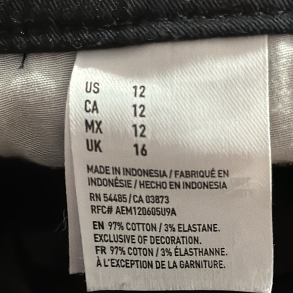 American Eagle midi shorts size 12 - Picture 5 of 6